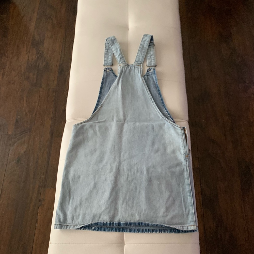 URBAN OUTFITTERS OVERALL DRESS - Picture 2 of 2